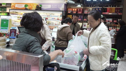 建始商超雙11促銷氛圍濃厚，日用百貨銷售迎來(lái)線下消費(fèi)熱潮